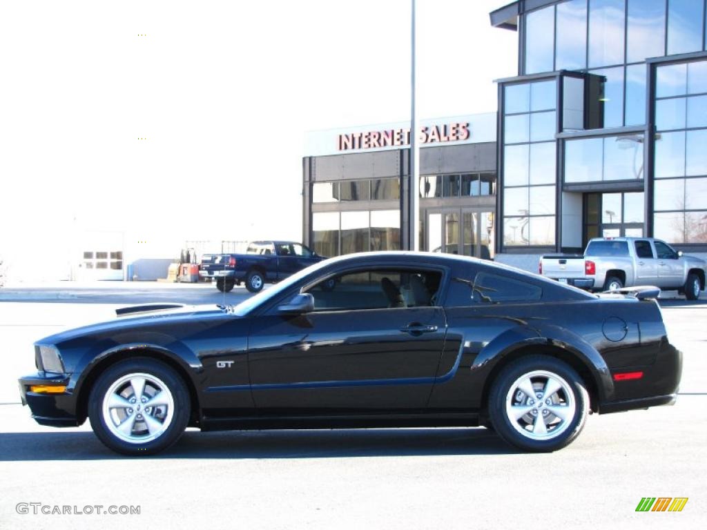 2008 Mustang GT Deluxe Coupe - Black / Dark Charcoal photo #1