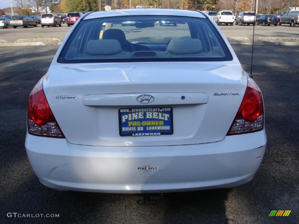 2005 Elantra GLS Sedan - Nordic White / Beige photo #5
