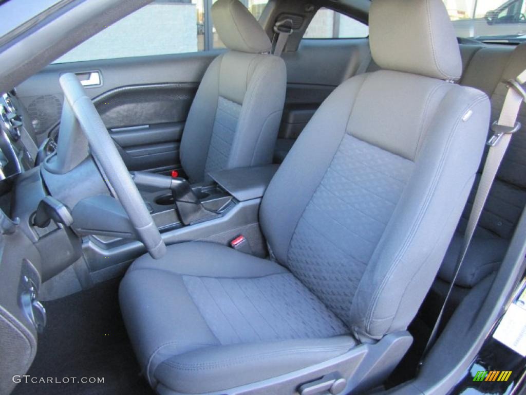 Dark Charcoal Interior 2008 Ford Mustang GT Deluxe Coupe Photo #39401153
