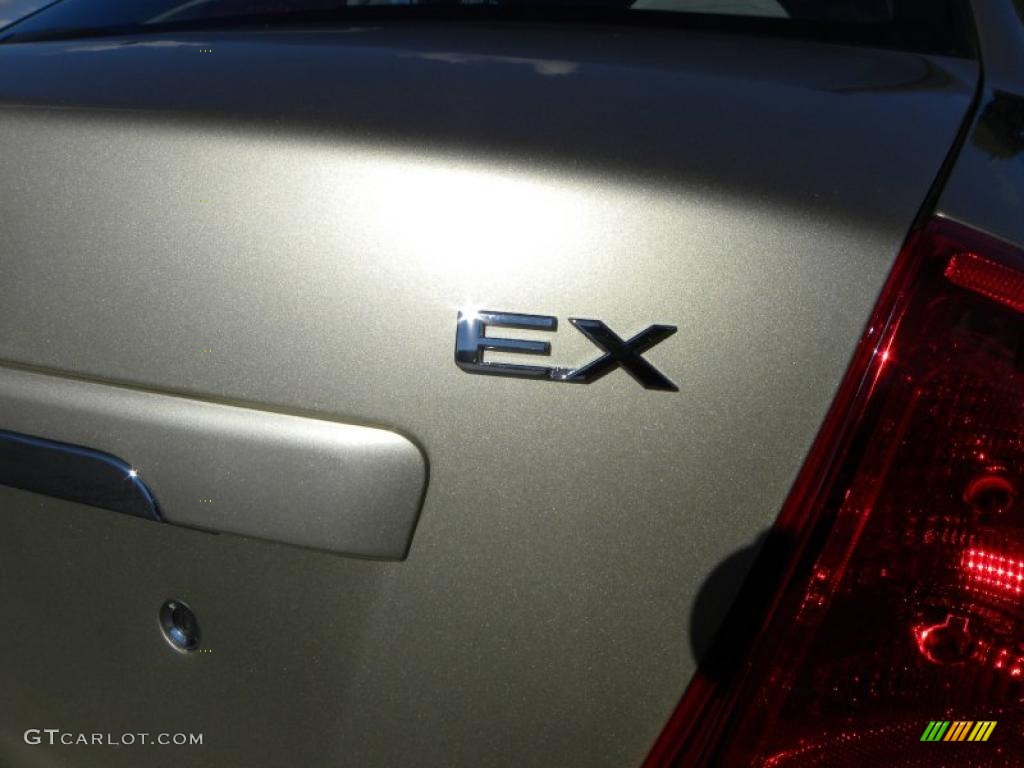 2009 Spectra EX Sedan - Sand Beige Metallic / Beige photo #13