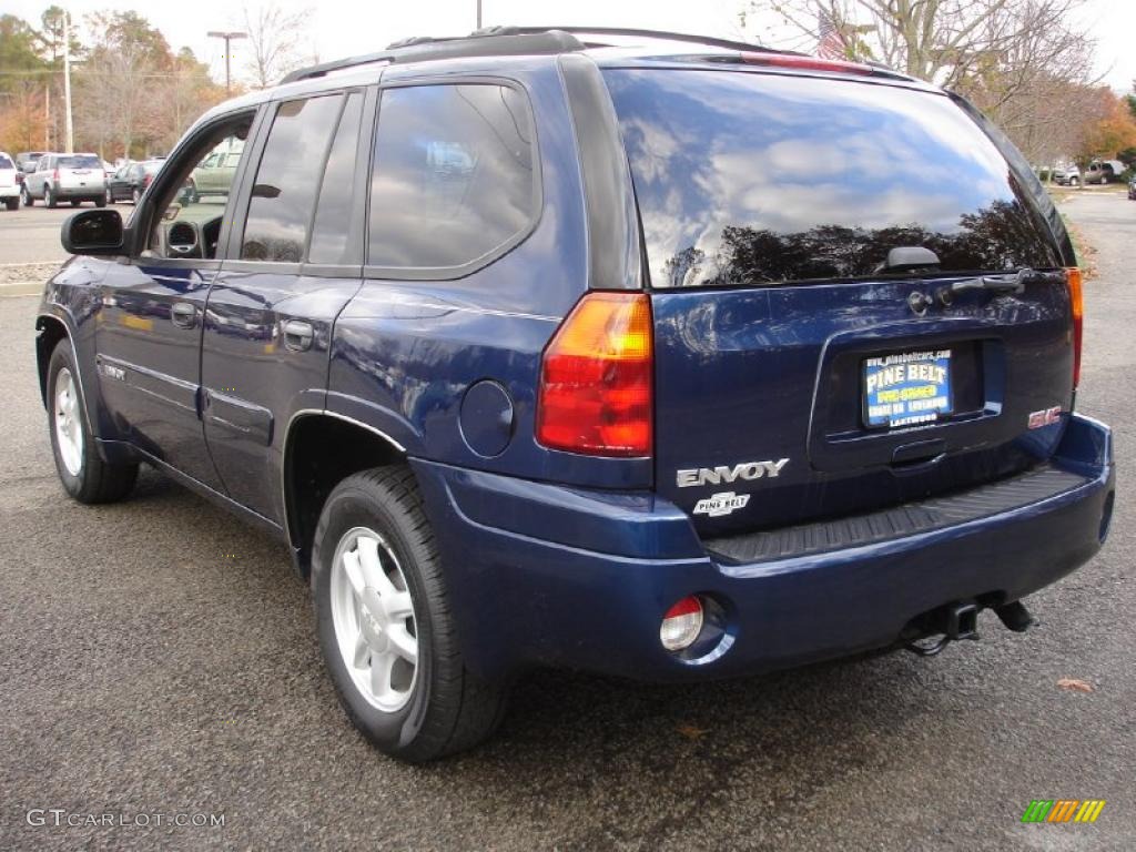 Indigo Blue Metallic 2004 GMC Envoy SLE 4x4 Exterior Photo #39402721