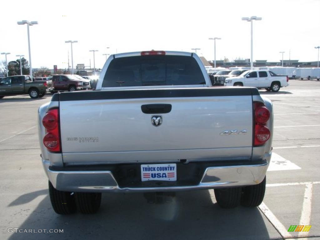 2007 Ram 3500 Big Horn Quad Cab 4x4 Dually - Bright Silver Metallic / Medium Slate Gray photo #17