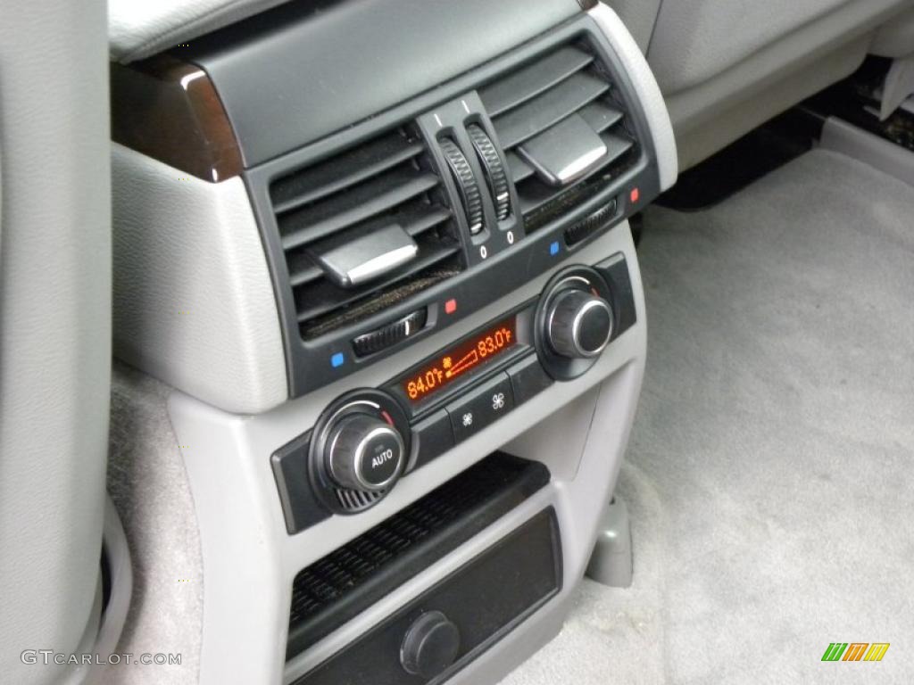 2007 BMW X5 4.8i Controls Photo #39403254