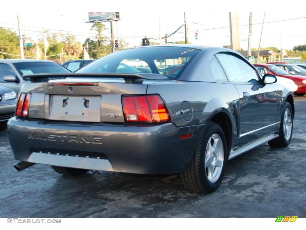 2003 Mustang V6 Coupe - Dark Shadow Grey Metallic / Medium Graphite photo #13