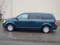 2009 Melbourne Green Pearl Chrysler Town & Country LX  photo #3