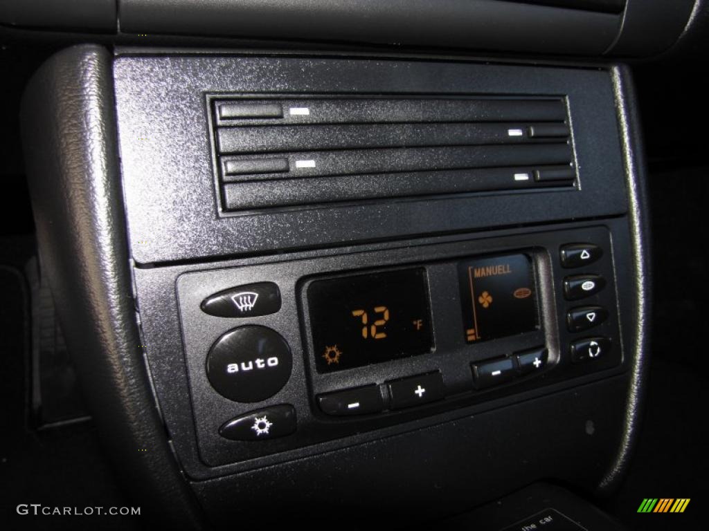 2001 Porsche Boxster Standard Boxster Model Controls Photo #39412269