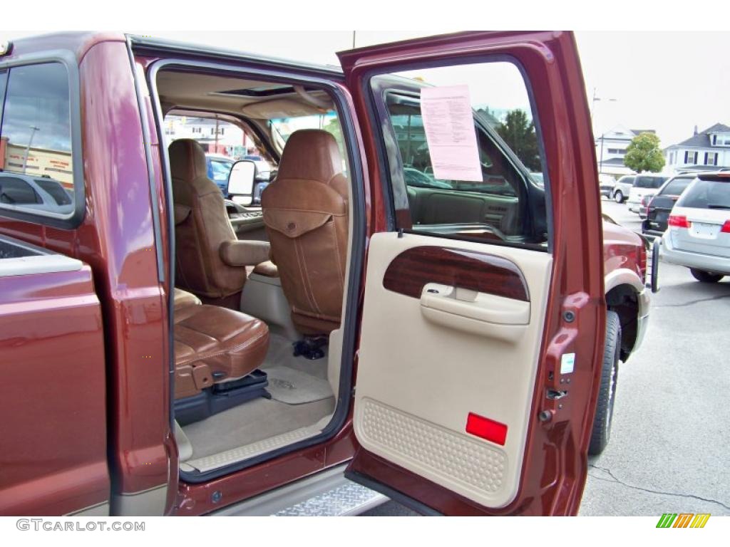 Castano Brown Leather Interior 2006 Ford F250 Super Duty King Ranch Crew Cab 4x4 Photo #39419953