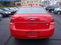 Vermillion Red - Focus SE Sedan Photo No. 4
