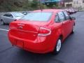 Vermillion Red - Focus SE Sedan Photo No. 5