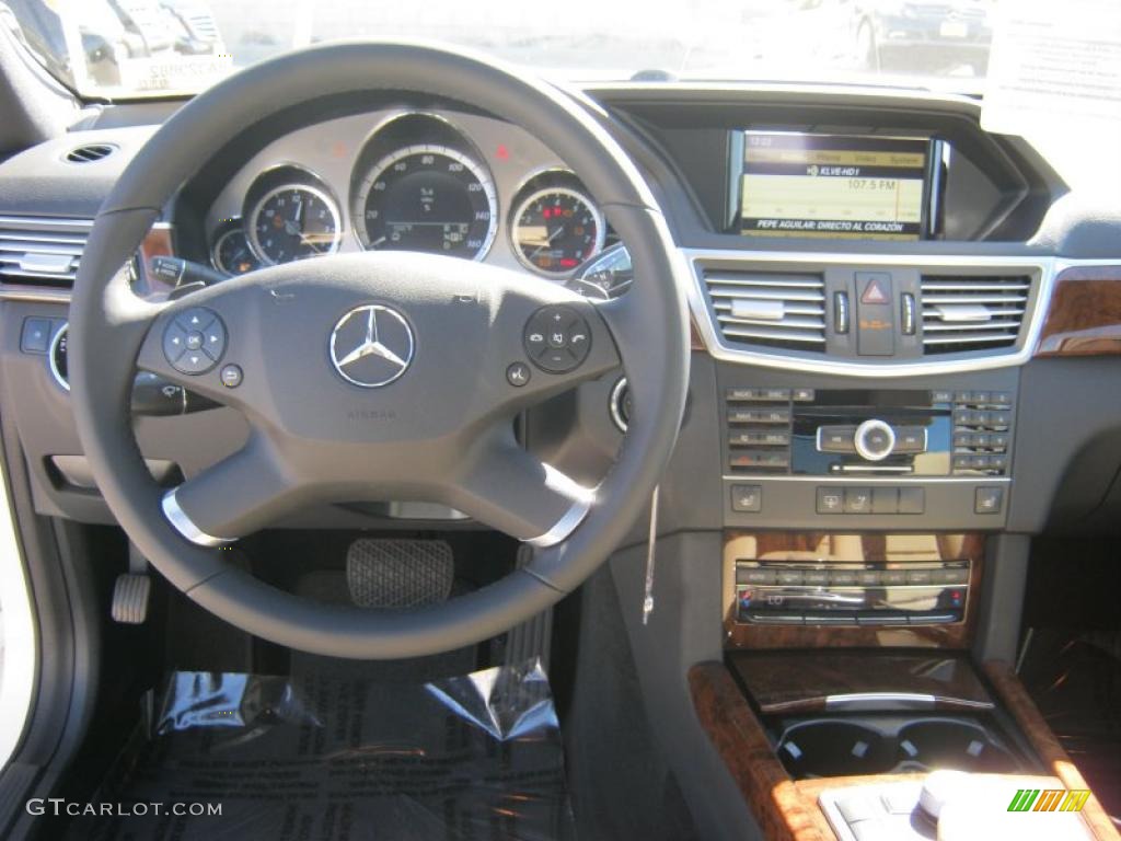 2011 Mercedes-Benz E 350 Sedan Almond/Black Dashboard Photo #39421702