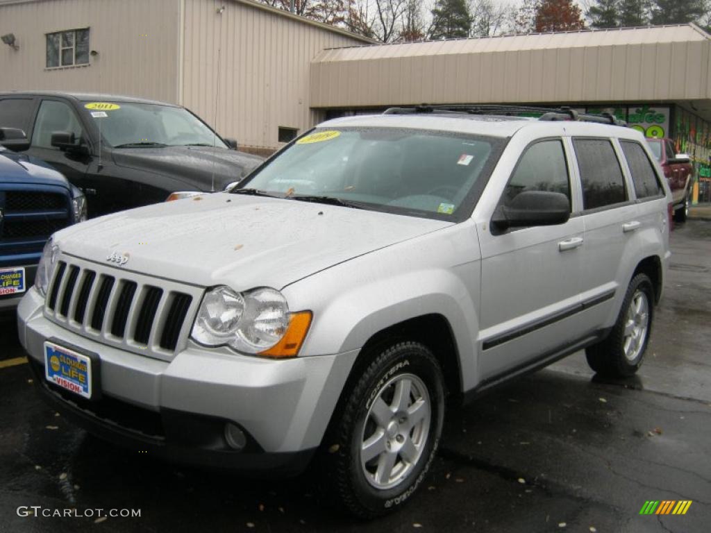 Bright Silver Metallic 2009 Jeep Grand Cherokee Laredo 4x4 Exterior Photo #39422438
