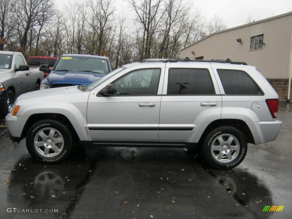 Bright Silver Metallic 2009 Jeep Grand Cherokee Laredo 4x4 Exterior Photo #39422594