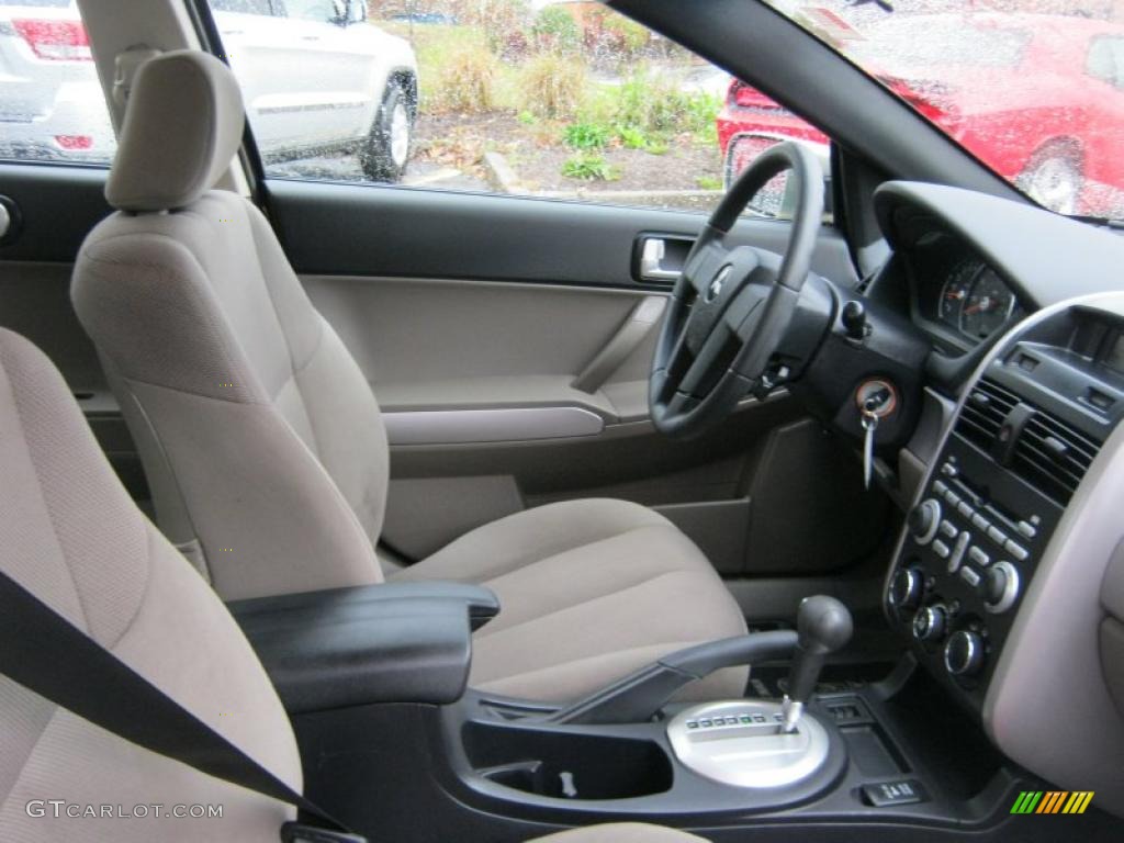 Beige Interior 2006 Mitsubishi Galant ES Photo #39422958