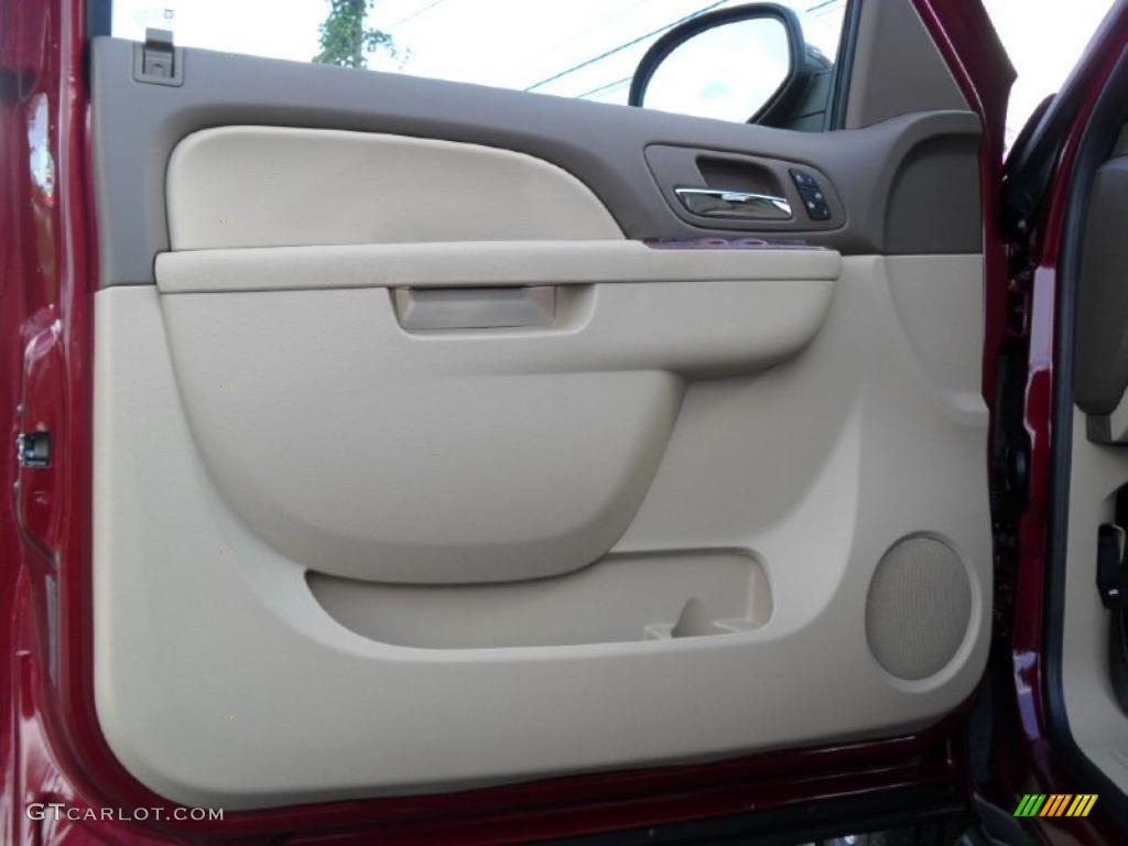 2011 GMC Yukon SLT 4x4 Light Tan Door Panel Photo #39424018