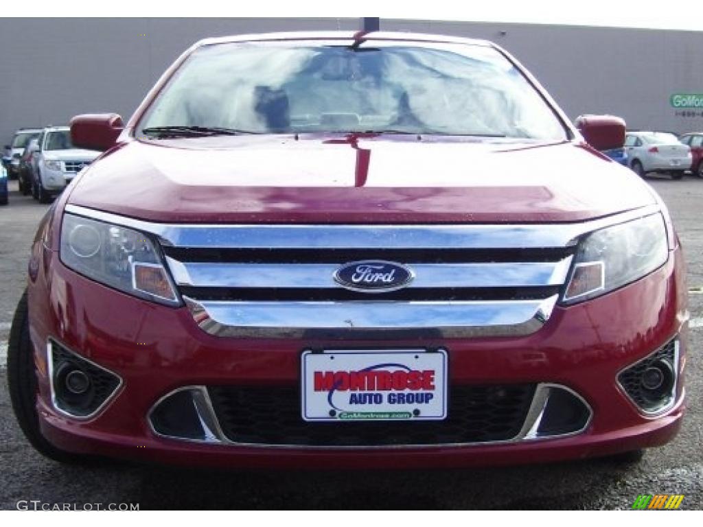 2010 Fusion Sport - Sangria Red Metallic / Charcoal Black/Sport Blue photo #7