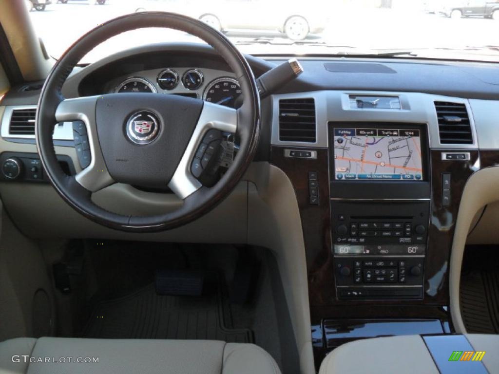 2011 Cadillac Escalade Luxury AWD Cashmere/Cocoa Dashboard Photo #39424614