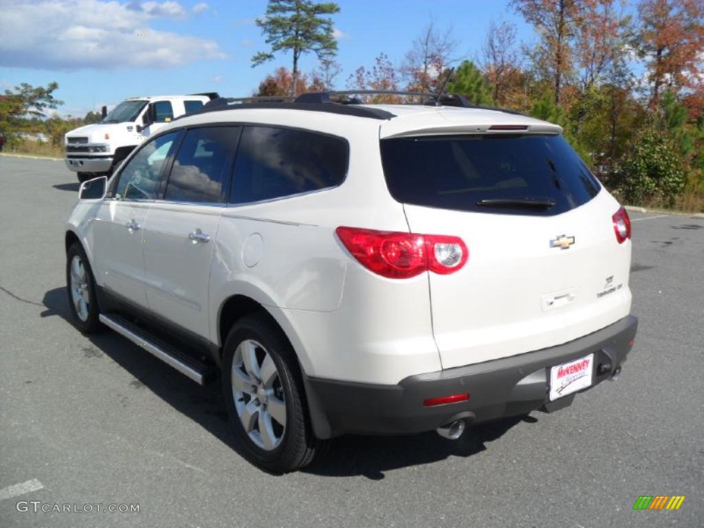 White Diamond Tricoat 2011 Chevrolet Traverse LTZ Exterior Photo #39426526