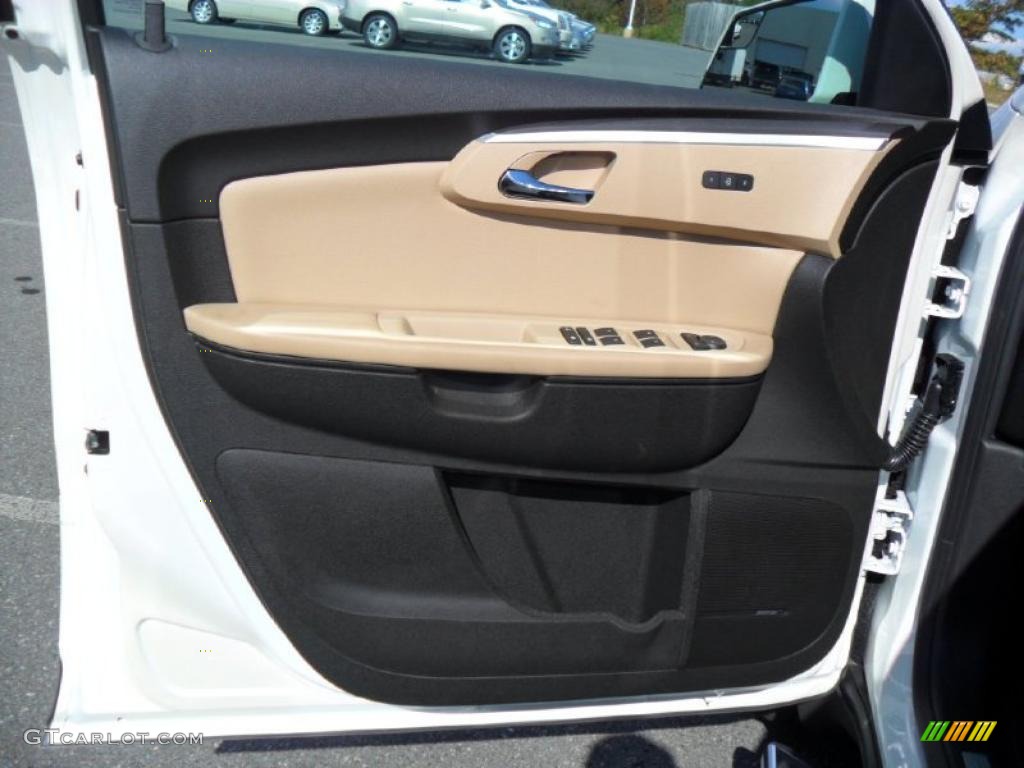 2011 Chevrolet Traverse LTZ Ebony/Ebony Door Panel Photo #39426642