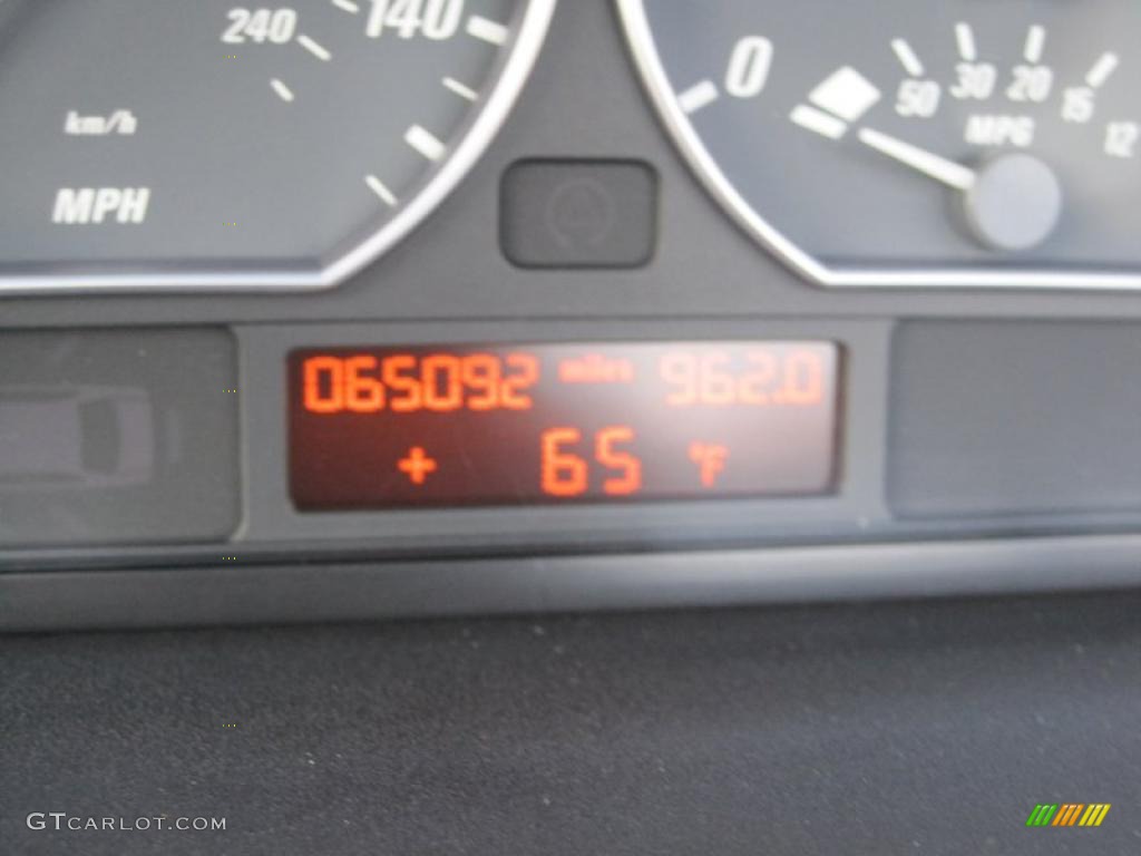 2001 3 Series 330i Convertible - Jet Black / Sand photo #13