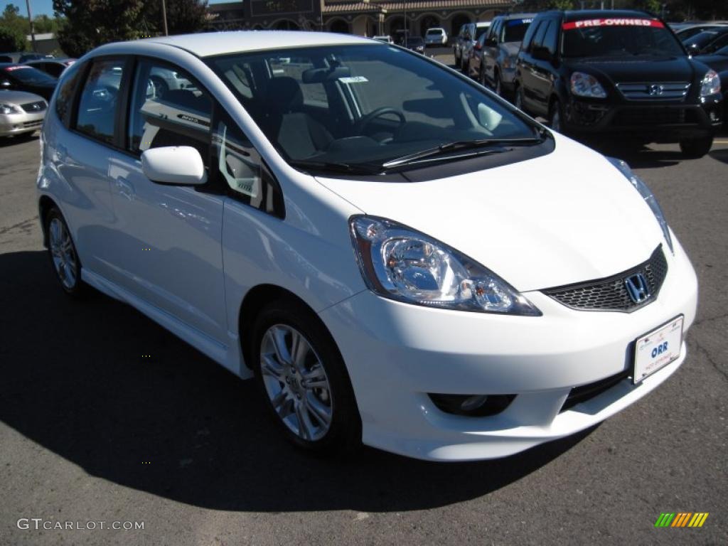 2010 Fit Sport - Taffeta White / Sport Black photo #7