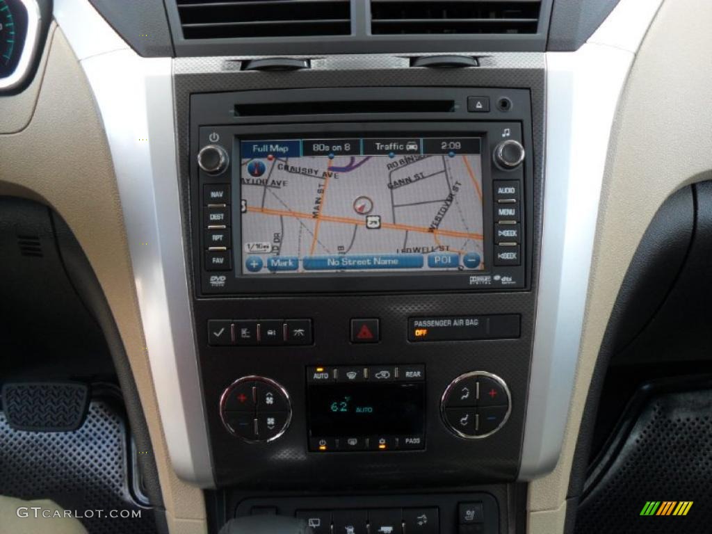 2011 Chevrolet Traverse LTZ Navigation Photo #39427654