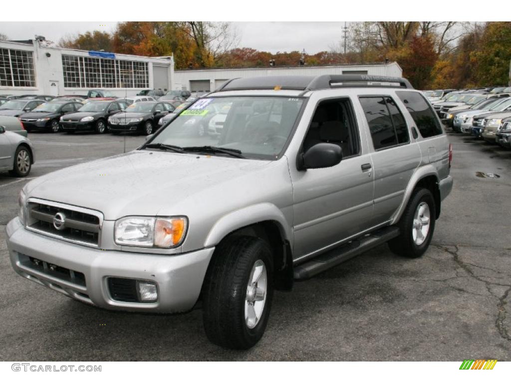 Chrome Silver Metallic 2004 Nissan Pathfinder SE 4x4 Exterior Photo #39428066
