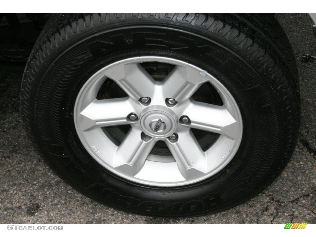 2004 Nissan Pathfinder SE 4x4 Wheel Photo #39428370