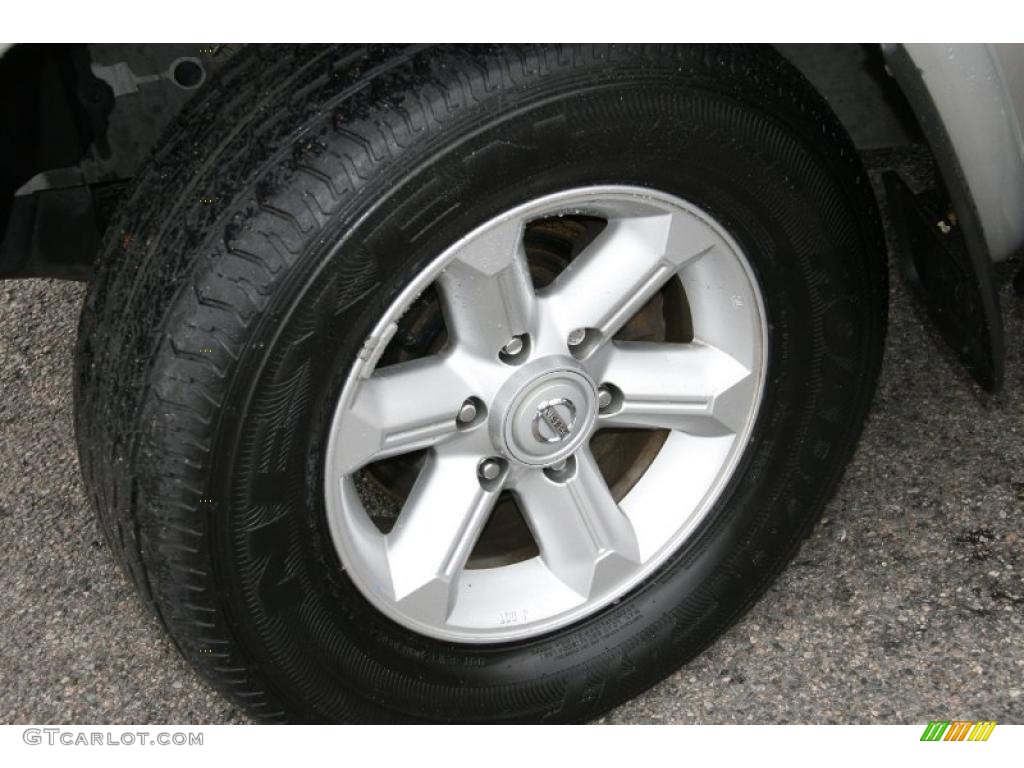 2004 Nissan Pathfinder SE 4x4 Wheel Photo #39428386