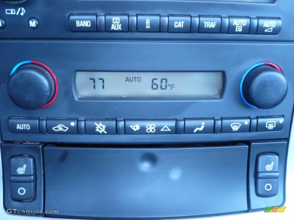 2005 Chevrolet Corvette Convertible Controls Photo #39430342