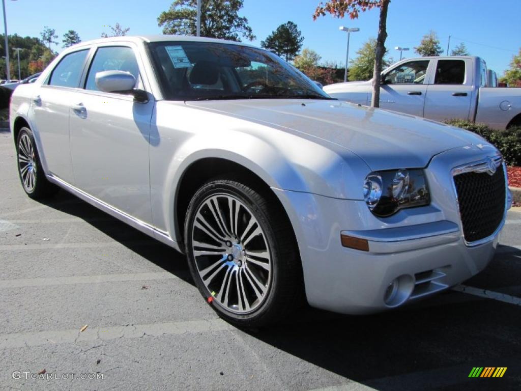 Bright Silver Metallic 2010 Chrysler 300 300S V6 Exterior Photo #39432030