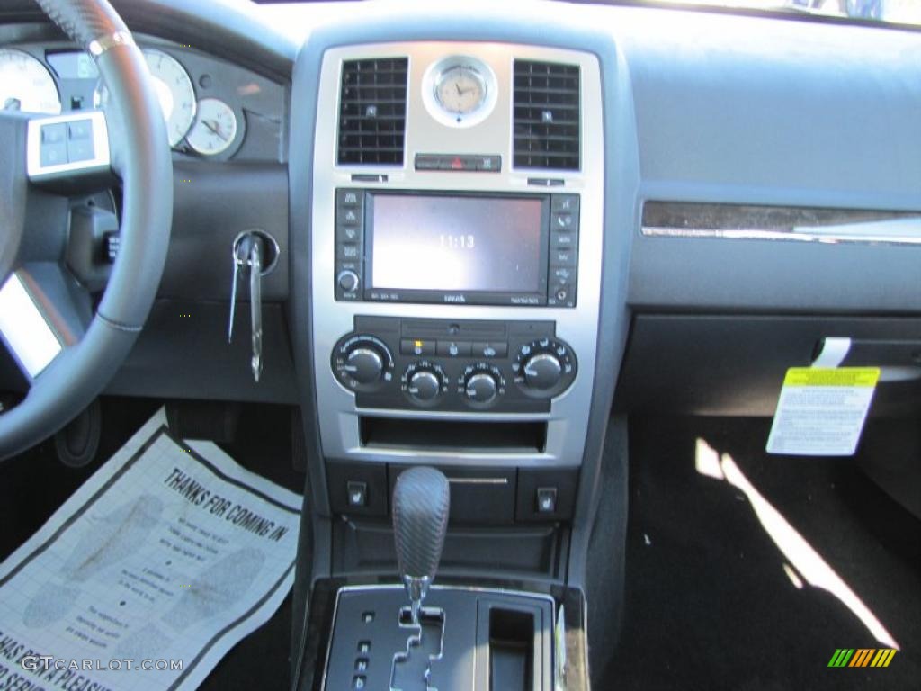 2010 Chrysler 300 300S V6 Dark Slate Gray Dashboard Photo #39432369
