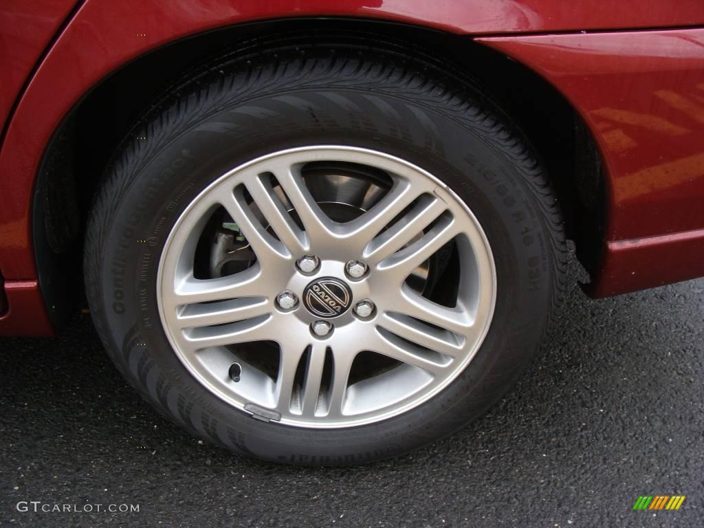 2005 S60 2.5T - Ruby Red Metallic / Taupe/Light Taupe photo #9