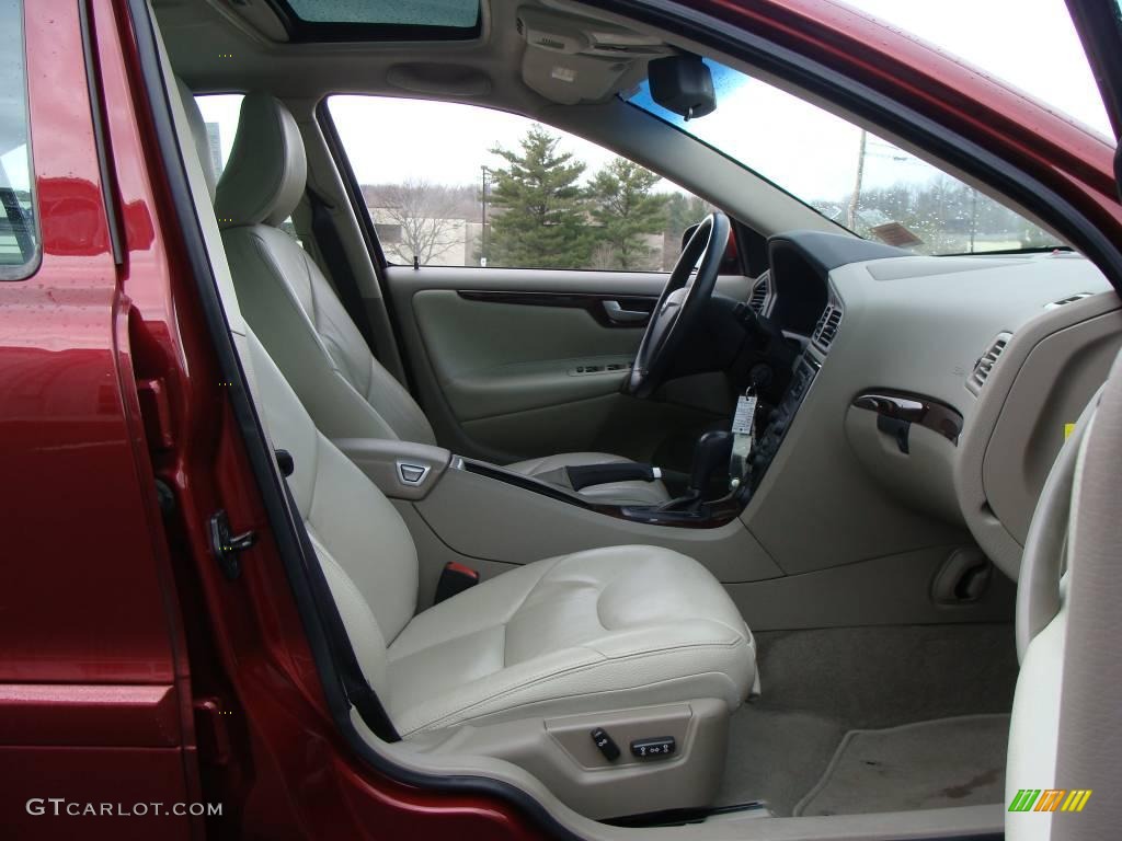 2005 S60 2.5T - Ruby Red Metallic / Taupe/Light Taupe photo #15