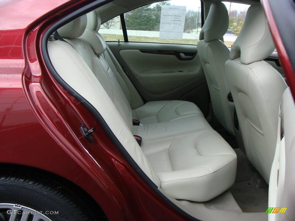 2005 S60 2.5T - Ruby Red Metallic / Taupe/Light Taupe photo #16