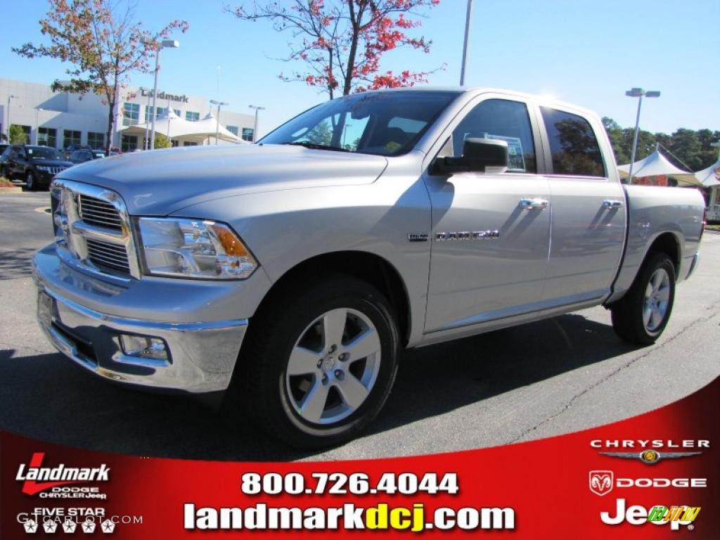 2011 Ram 1500 Big Horn Crew Cab - Bright Silver Metallic / Dark Slate Gray/Medium Graystone photo #1