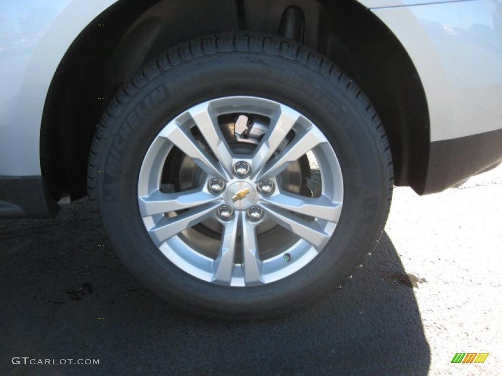 2011 Chevrolet Equinox LS Wheel Photo #39435638