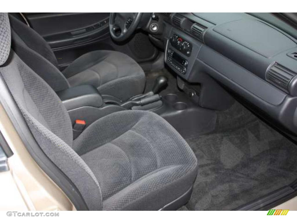 Dark Slate Gray Interior 2005 Dodge Stratus SXT Sedan Photo #39436082