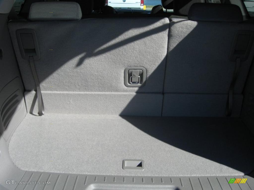 2011 Traverse LT - Silver Ice Metallic / Dark Gray/Light Gray photo #13