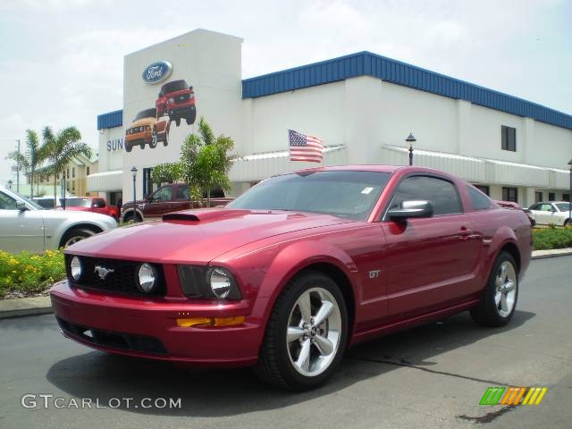 2007 Mustang GT Coupe - Redfire Metallic / Black/Dove Accent photo #1