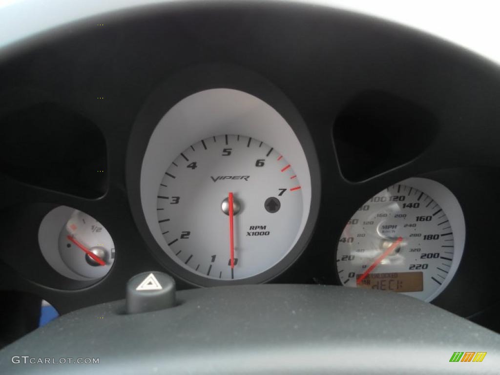 2010 Dodge Viper ACR Roanoke Dodge Edition Coupe Gauges Photo #39440138