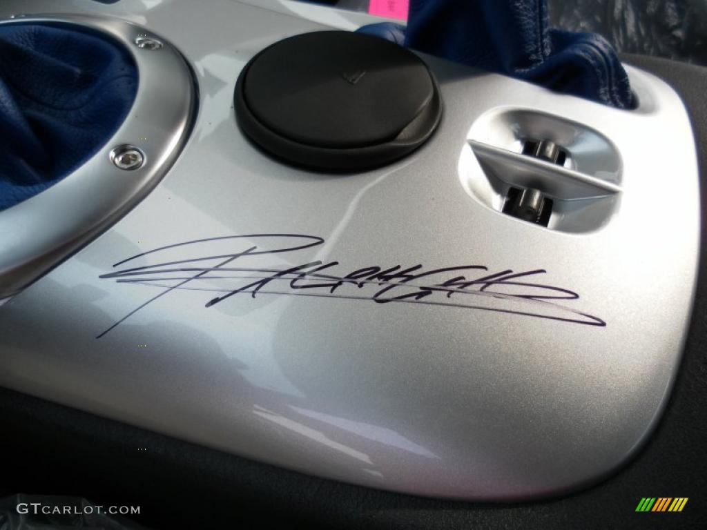 2010 Dodge Viper ACR Roanoke Dodge Edition Coupe Marks and Logos Photos