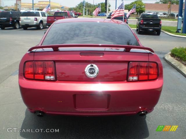 2007 Mustang GT Coupe - Redfire Metallic / Black/Dove Accent photo #4