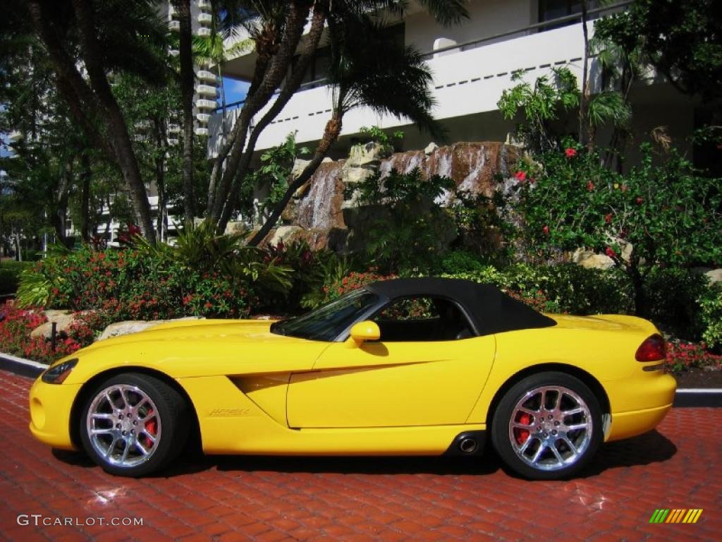 Viper Race Yellow 2005 Dodge Viper SRT-10 Exterior Photo #39443030