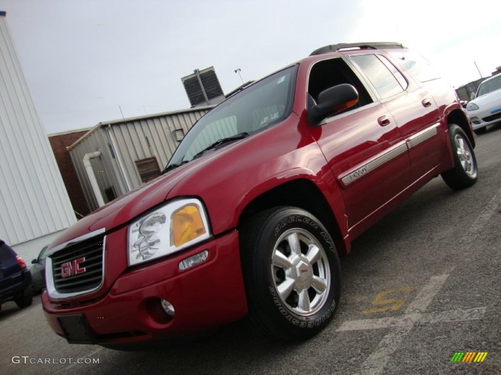 2003 Envoy XL SLT 4x4 - Magnetic Red Metallic / Medium Pewter photo #1