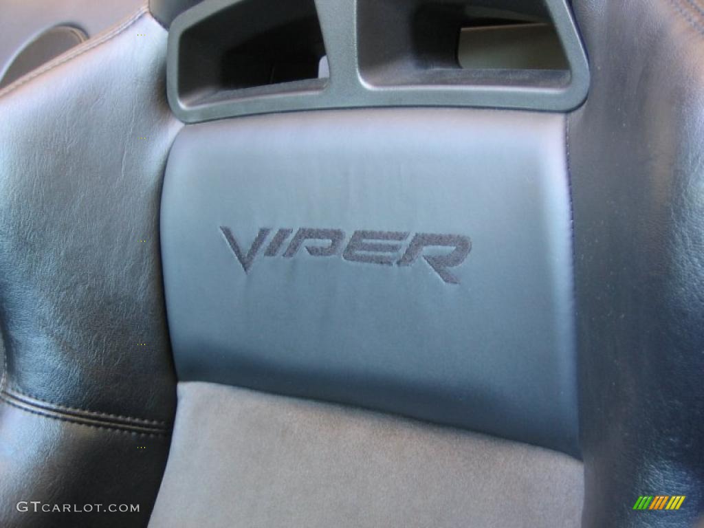 2006 Dodge Viper SRT-10 Marks and Logos Photo #39444046