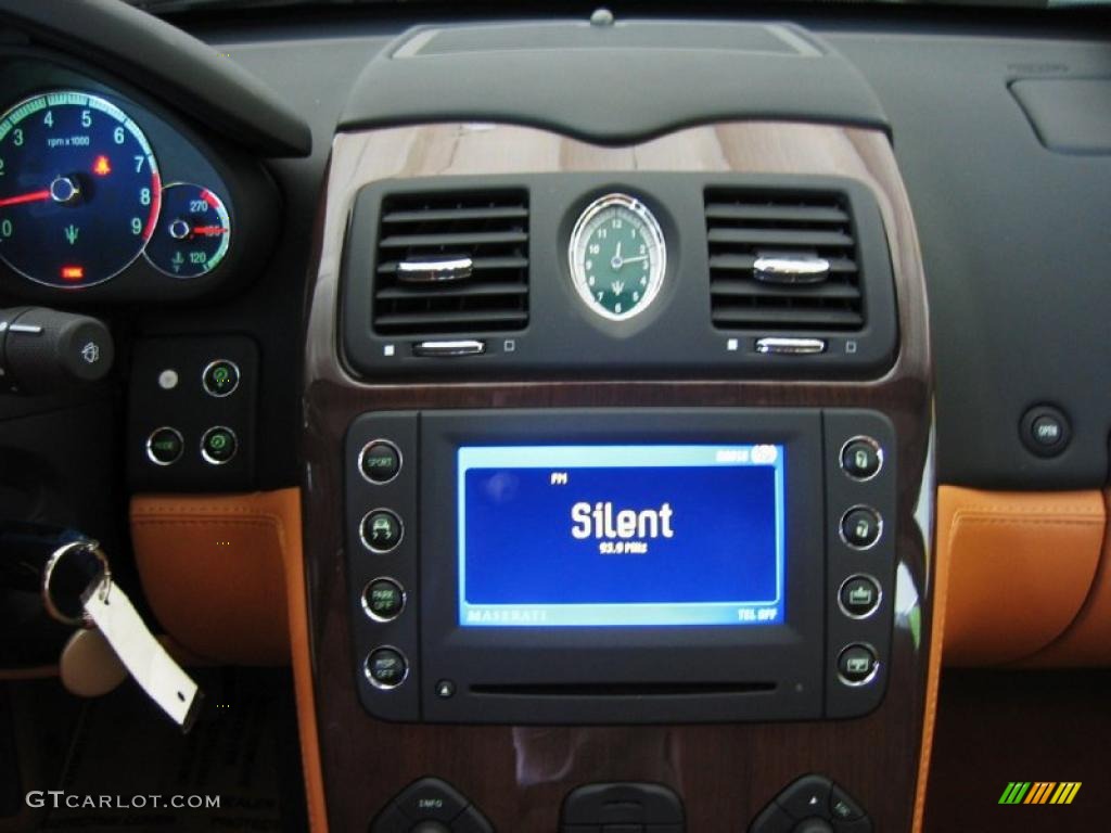 2008 Maserati Quattroporte Sport GT S Navigation Photos