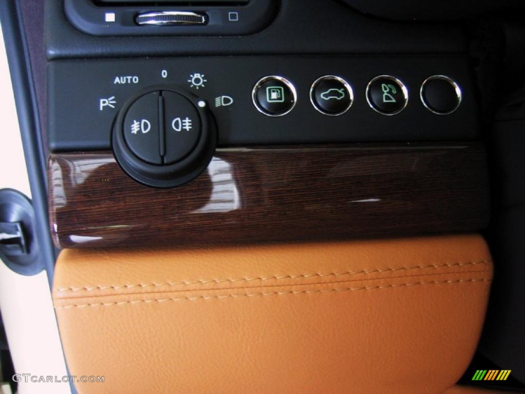 2008 Maserati Quattroporte Sport GT S Controls Photo #39444696