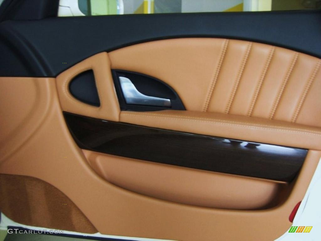 2008 Maserati Quattroporte Sport GT S Cuoio Sella Door Panel Photo #39445050