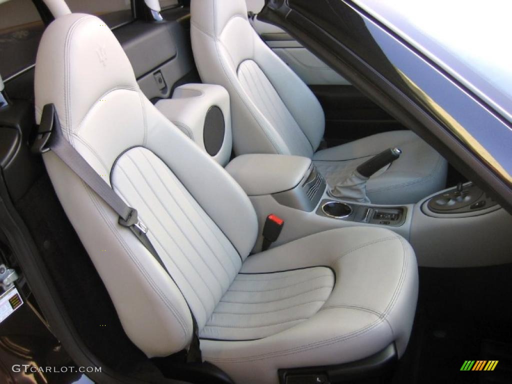 Grigio Chiaro Interior 2005 Maserati Spyder Cambiocorsa Photo #39449214