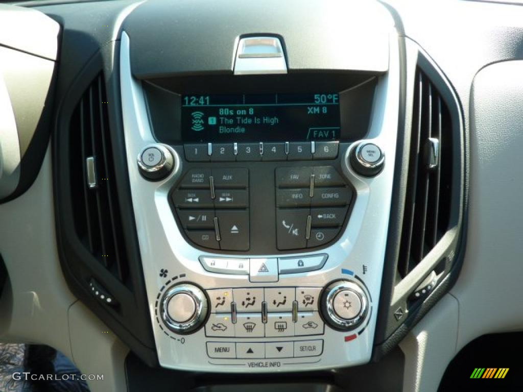 2011 Chevrolet Equinox LS Controls Photo #39450790